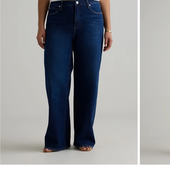 Like new barely worn Quince Bella Stretch relaxed straight jeans size 32. - Picture 13 of 15